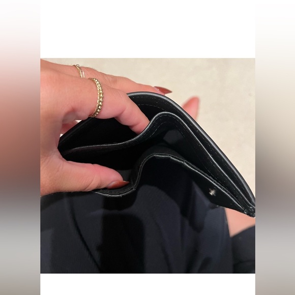 Tory Burch Emerson Mirror Small Silver Metallic Reflective Bi Fold Wallet - Picture 8 of 10